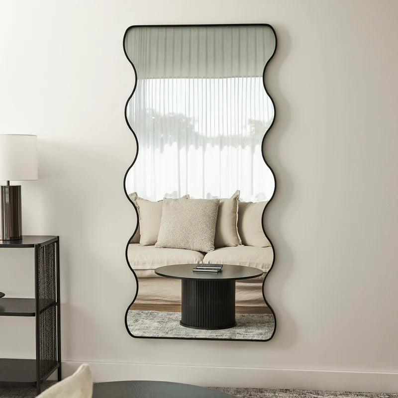 Wavy Mirror Black