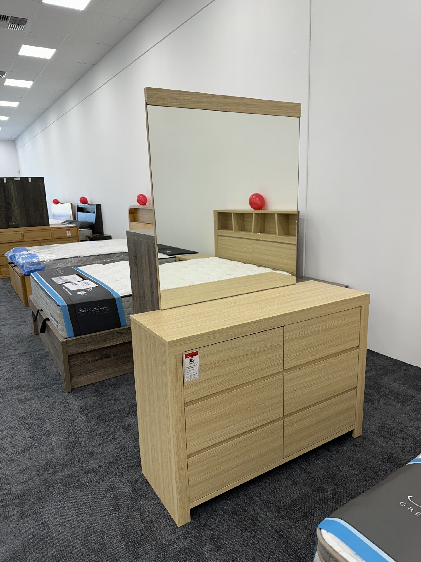 Mason Dresser