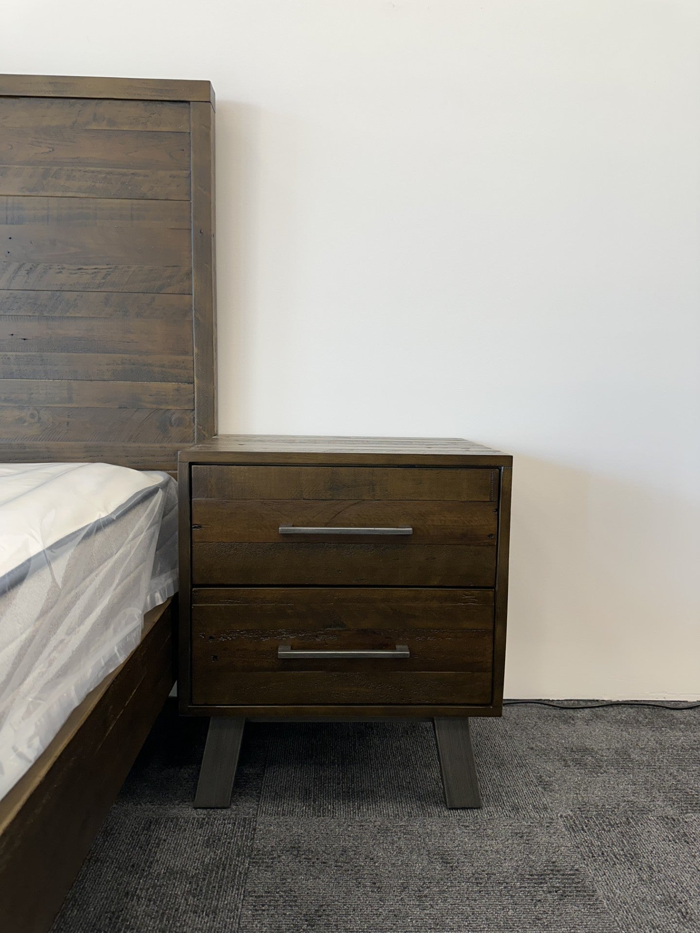 Patt Bedside