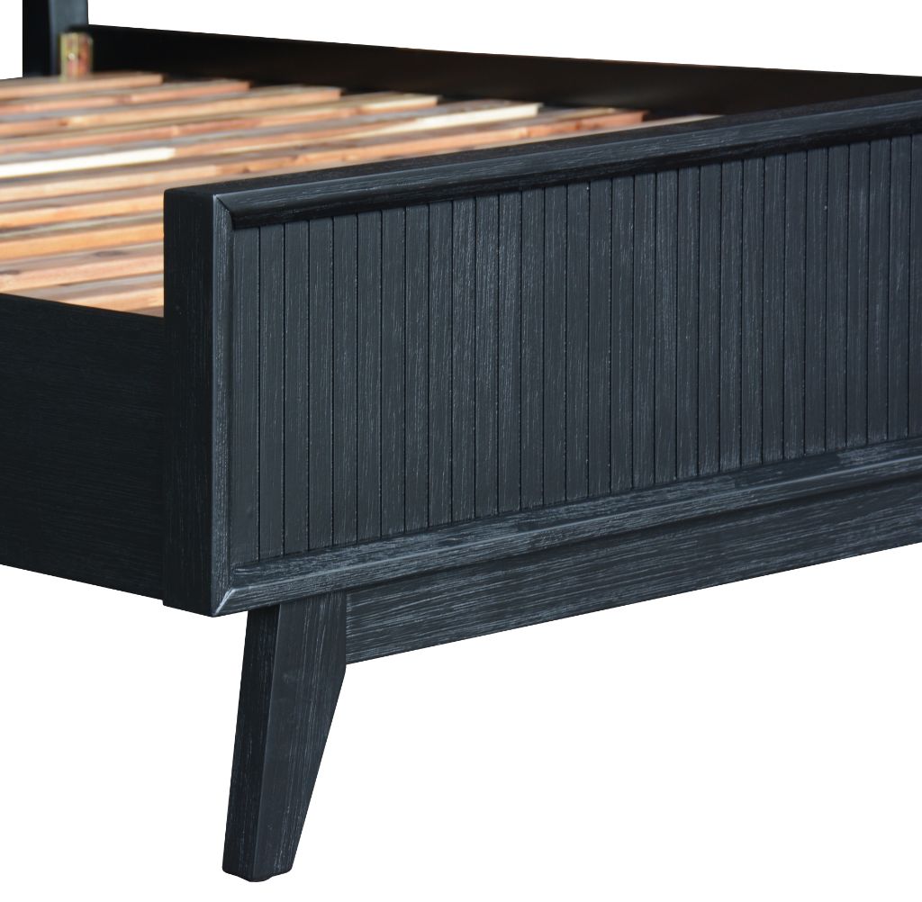 Elle bed frame (black)